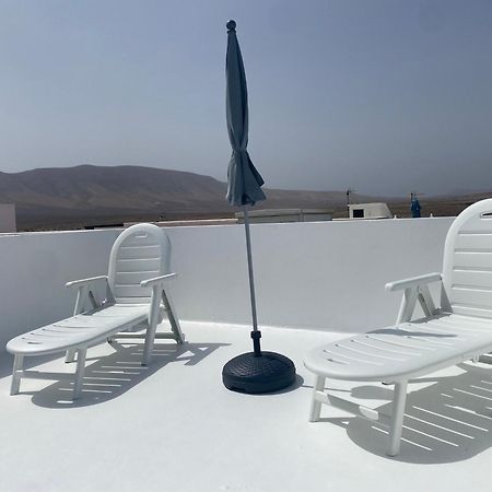 Casa Rosa Apartment Famara Luaran gambar